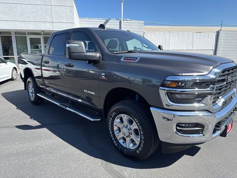New 2025 RAM 2500 Big Horn image 3
