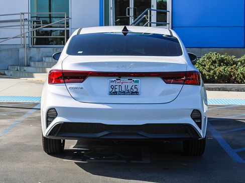 Used 2023 Kia Forte LXS FWD image 8