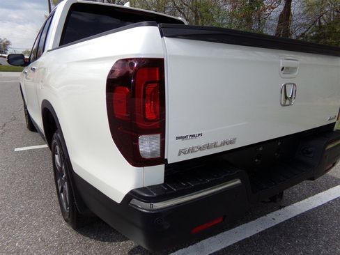 Used 2019 Honda Ridgeline RTL-E image 8