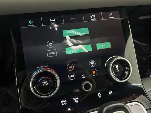 Used 2020 Land Rover Range Rover Evoque SE image 39