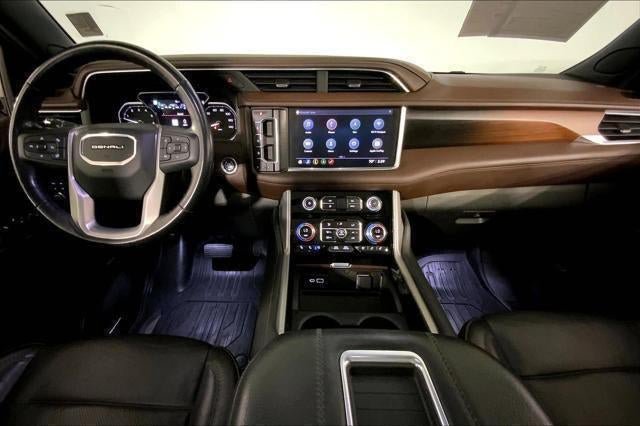 Used 2021 GMC Yukon Denali w/ Denali Premium Package AWD/4WD image 16