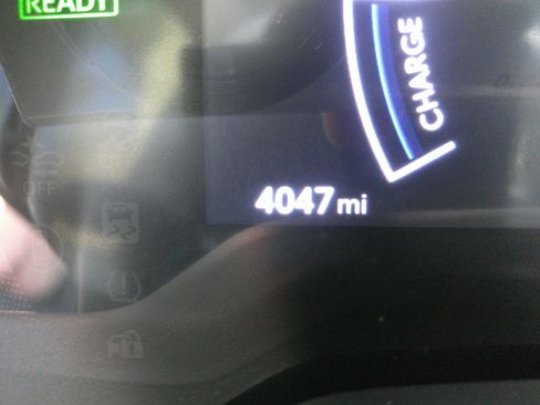 Used 2025 Toyota Corolla XLE image 22