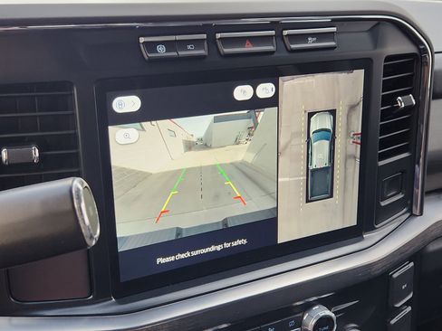 Used 2024 Ford F250 Lariat image 21