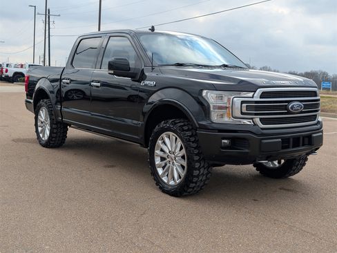 Used 2019 Ford F150 Limited w/ Trailer Tow Package image 3