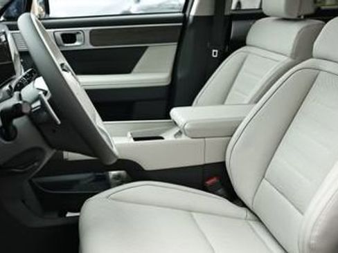 New 2026 Hyundai Santa Fe Calligraphy image 9