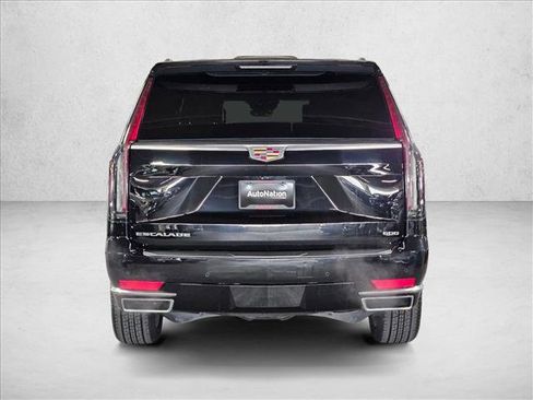 Used 2021 Cadillac Escalade Premium Luxury Platinum image 7