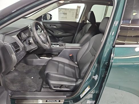 New 2026 Nissan Rogue Dark Armor image 10