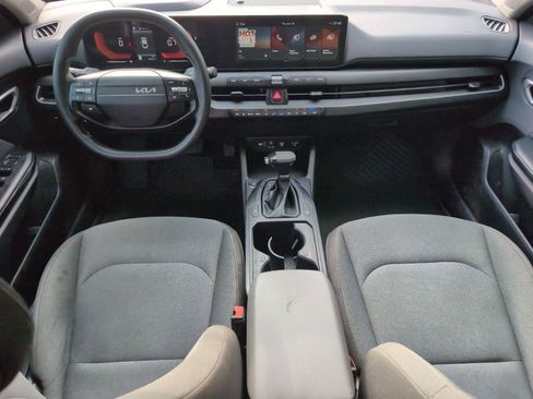 Used 2025 Kia K4 FWD image 34
