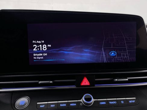 Certified 2024 Hyundai Elantra SEL FWD image 22