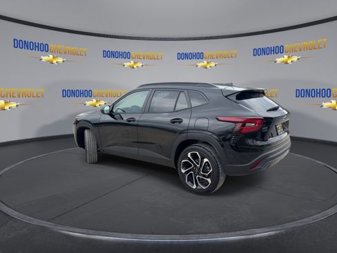 Used 2025 Chevrolet Trax RS w/ Sunroof Package image 6