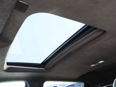 Certified 2024 GMC Sierra 2500 AT4X w/ AT4X AEV Edition image 24