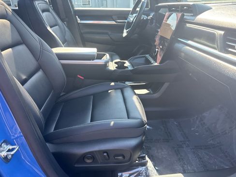 Used 2026 GMC Terrain Elevation w/ Elevation Premium Package AWD/4WD image 12