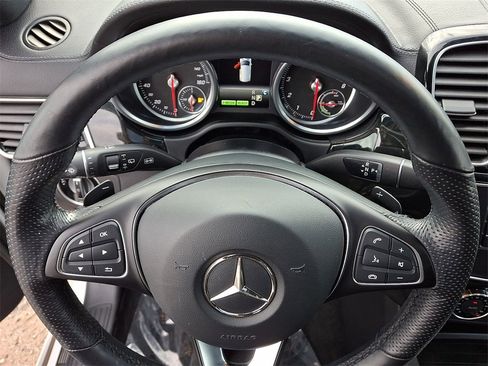 Used 2018 Mercedes-Benz GLE 550e 4MATIC image 21