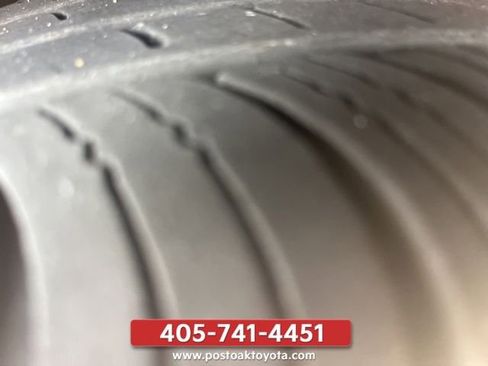 Used 2022 Ford Edge Titanium AWD/4WD image 10