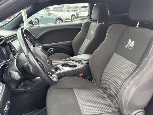 Used 2020 Dodge Challenger R/T Scat Pack image 25