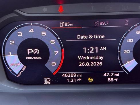 Used 2021 Audi Q3 2.0T Premium w/ Convenience Package AWD/4WD image 24