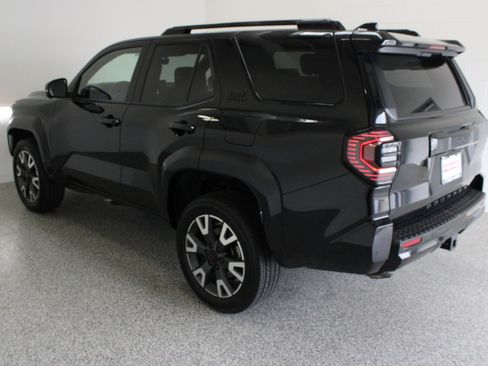 Used 2025 Toyota 4Runner TRD Sport Premium AWD/4WD image 9
