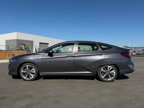 Used 2019 Honda Clarity Plug-In Hybrid image 19