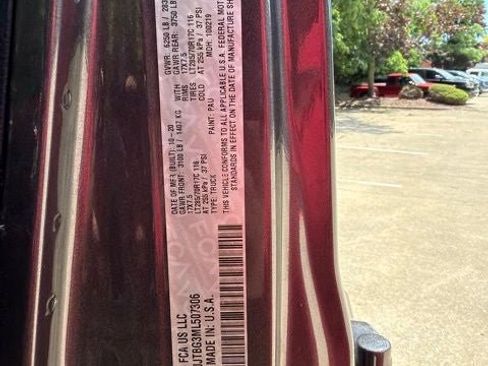 Used 2021 Jeep Gladiator Rubicon AWD/4WD image 31
