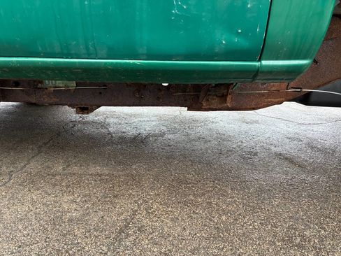 Used 2004 Chevrolet Silverado 3500 4x4 Regular Cab w/ Snow Plow Prep Package image 14