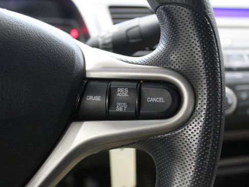 Used 2010 Honda Civic LX image 21