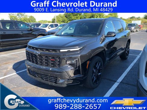 Used 2025 Chevrolet Traverse RS w/ LPO, Floor Liner Package AWD/4WD image 1
