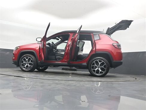 New 2026 Jeep Compass Limited image 52