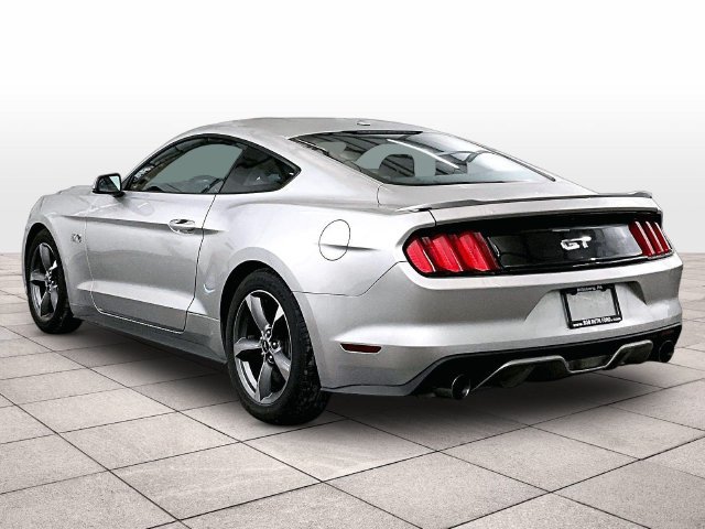 Used 2017 Ford Mustang GT Premium w/ Equipment Group 401A RWD image 10