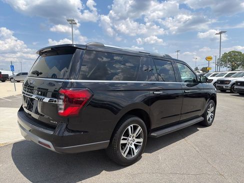 Used 2024 Ford Expedition Max Limited RWD image 4