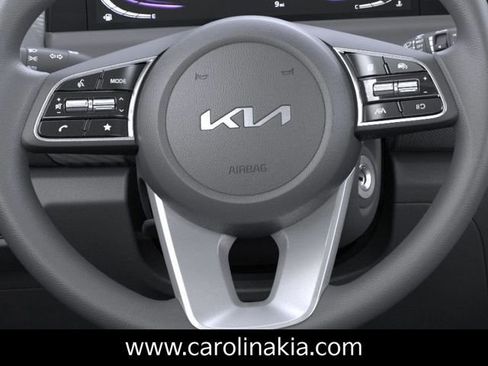 New 2026 Kia Seltos LX image 17