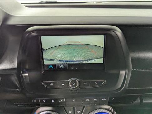 Used 2018 Chevrolet Camaro LT image 26
