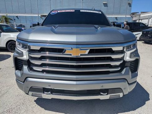Used 2025 Chevrolet Silverado 1500 High Country image 7