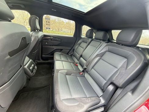 Used 2024 Lincoln Nautilus Reserve w/ Equipment Group 202A image 23