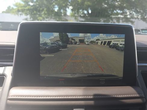 Used 2022 GMC Yukon SLE RWD image 20
