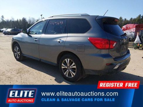 Used 2017 Nissan Pathfinder S image 6