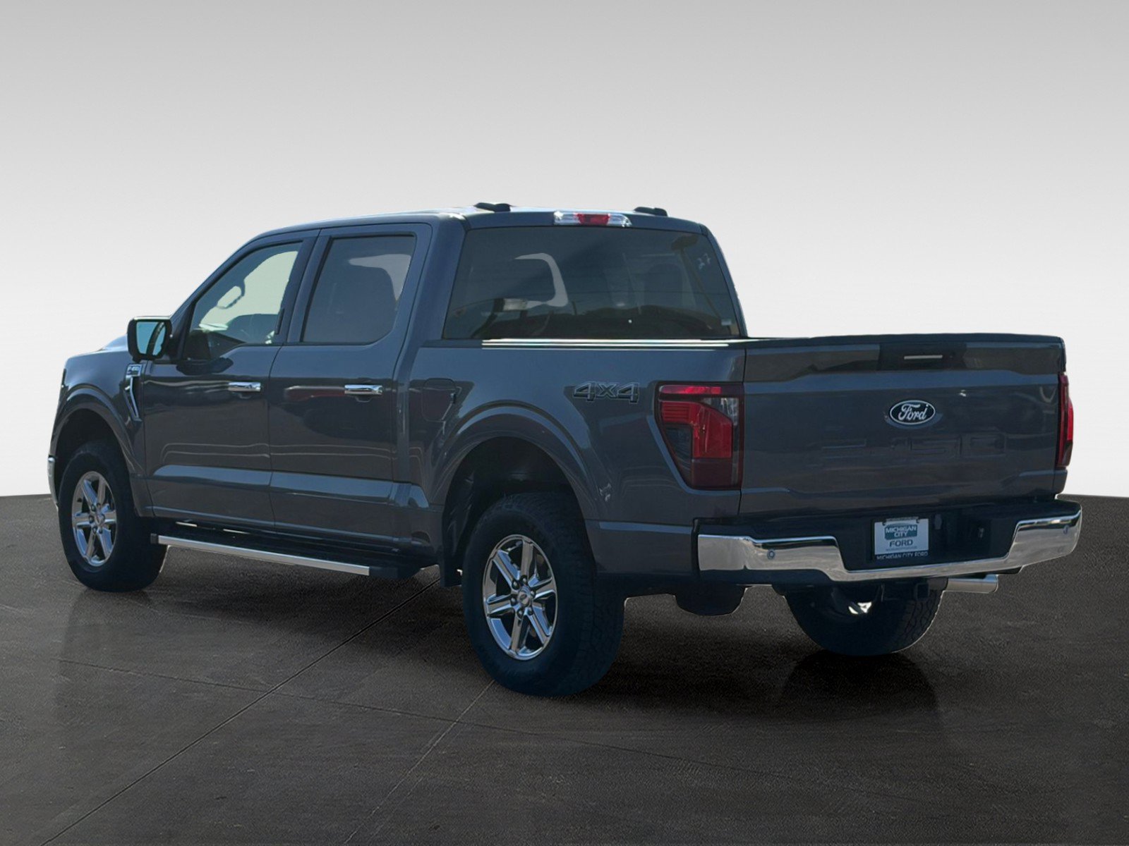 Used 2024 Ford F150 XLT AWD/4WD image 7
