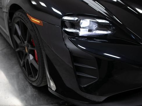 Certified 2023 Porsche Taycan GTS image 12