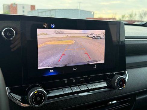 Used 2025 Chevrolet Colorado W/T w/ Advanced Trailering Package image 44