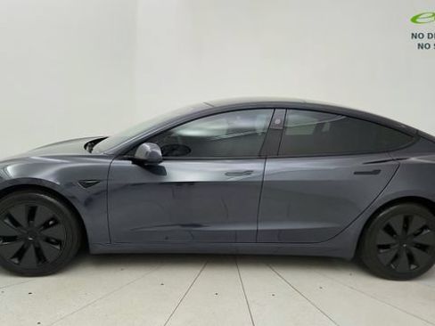 Used 2025 Tesla Model 3 Long Range AWD/4WD image 21