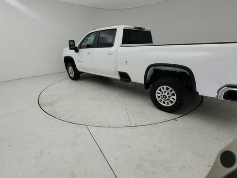 Certified 2022 Chevrolet Silverado 2500 LT RWD image 5