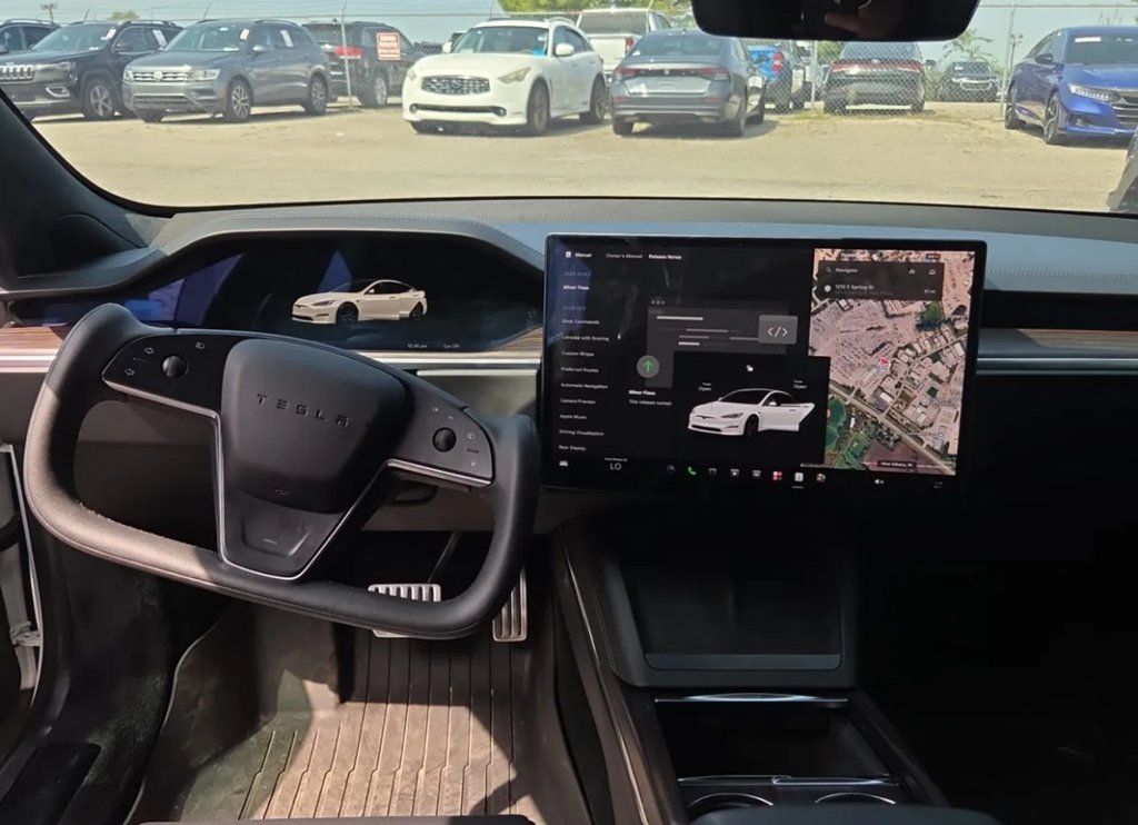 Used 2023 Tesla Model S AWD/4WD image 3