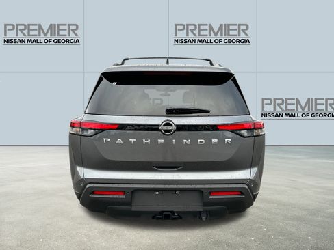 New 2025 Nissan Pathfinder SV w/ SV Premium Package image 6