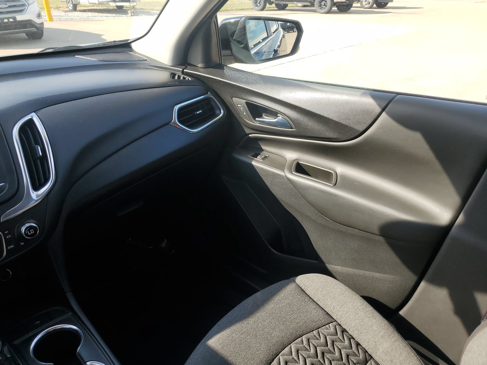 Used 2023 Chevrolet Equinox LT AWD/4WD image 11