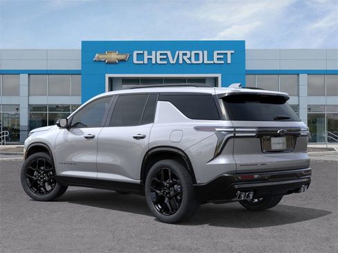 New 2026 Chevrolet Traverse RS image 3