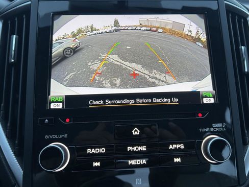 Used 2021 Subaru Impreza 2.0i Limited image 18