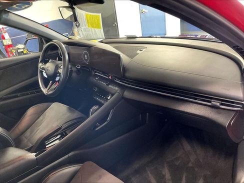 Used 2025 Hyundai Elantra N FWD image 14