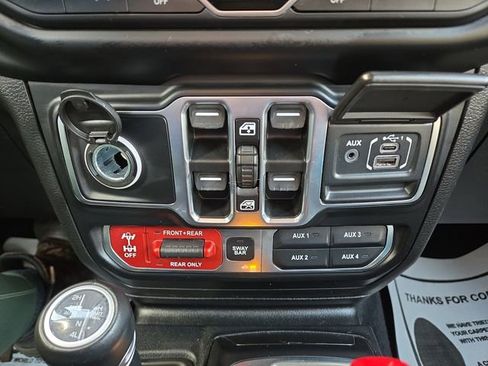 Used 2021 Jeep Wrangler Unlimited Rubicon 4xe w/ Cold Weather Group image 27