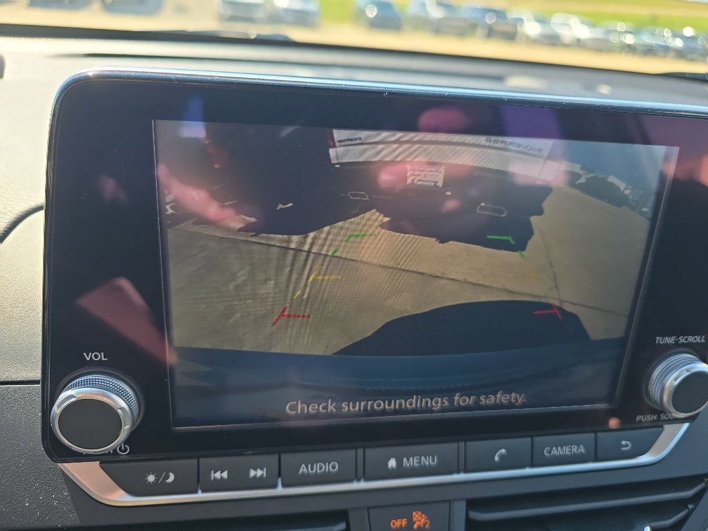 Used 2025 Nissan Altima 2.5 SV FWD image 20