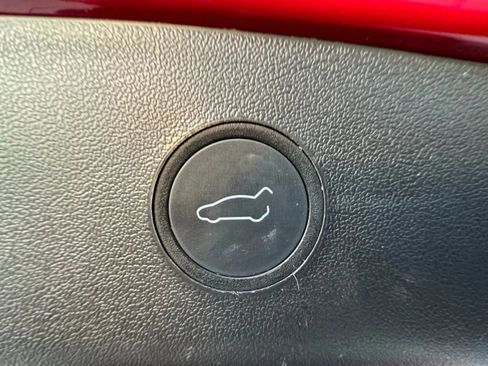 Used 2022 Tesla Model 3 Long Range AWD/4WD image 39