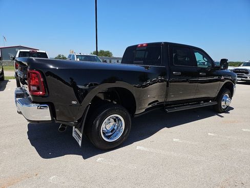 New 2026 RAM 3500 Tradesman AWD/4WD image 8